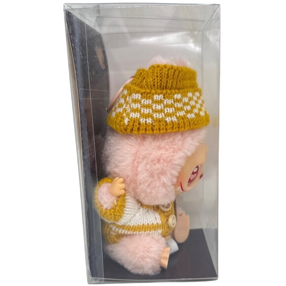 Pop Mart Labubu Clothing – Yellow Cardigan & Yellow Beanie Outfit - Picture 2 of 4